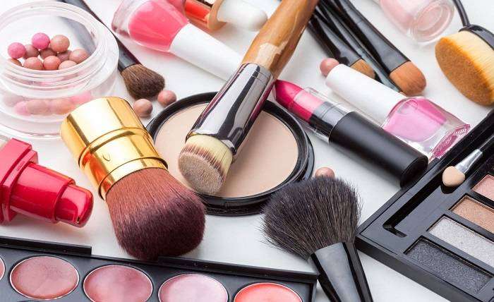 Diwali Beauty and Self-Care: Explore Discounts on Skincare, Makeup, and Wellness Products Diwali Beauty and Self Care Explore Discounts on Skincare Makeup and Wellness Products