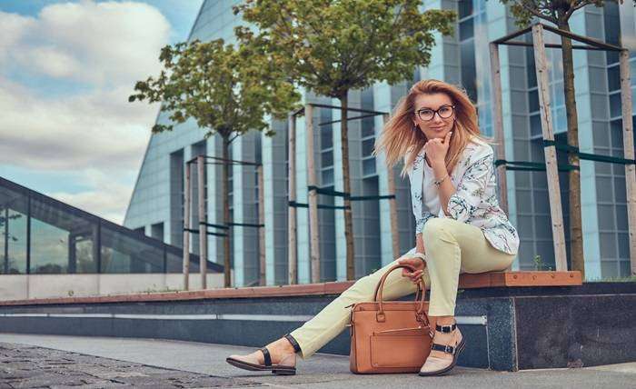 An elevated perspective on style: An extensive guide to women’s leather bags, wallets, and T-shirt dresses An elevated perspective on style An extensive guide to womens leather bags wallets and T shirt dresses