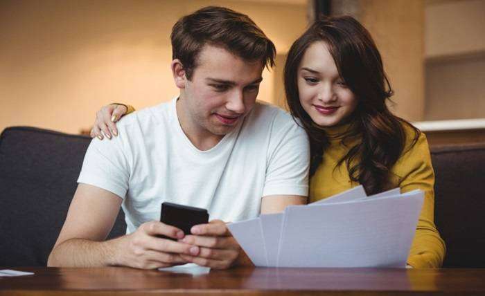 Love Debt: How Couples Should Manage Joint Loans Healthily Love Debt How Couples Should Manage Joint Loans Healthily