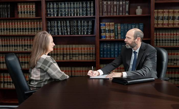 Understanding the Differences Between Contested and Uncontested Divorce in Birmingham AD0 7498