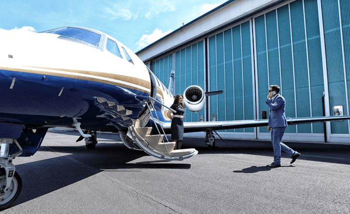 Maximizing Productivity on Private Jets: Tips for Efficient Business Travel Screenshot 2 4