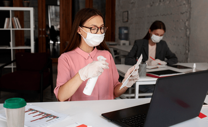 Sustainable Cleaning Solutions for Workspaces: Enhancing Health and Promoting Environmental Responsibility oo